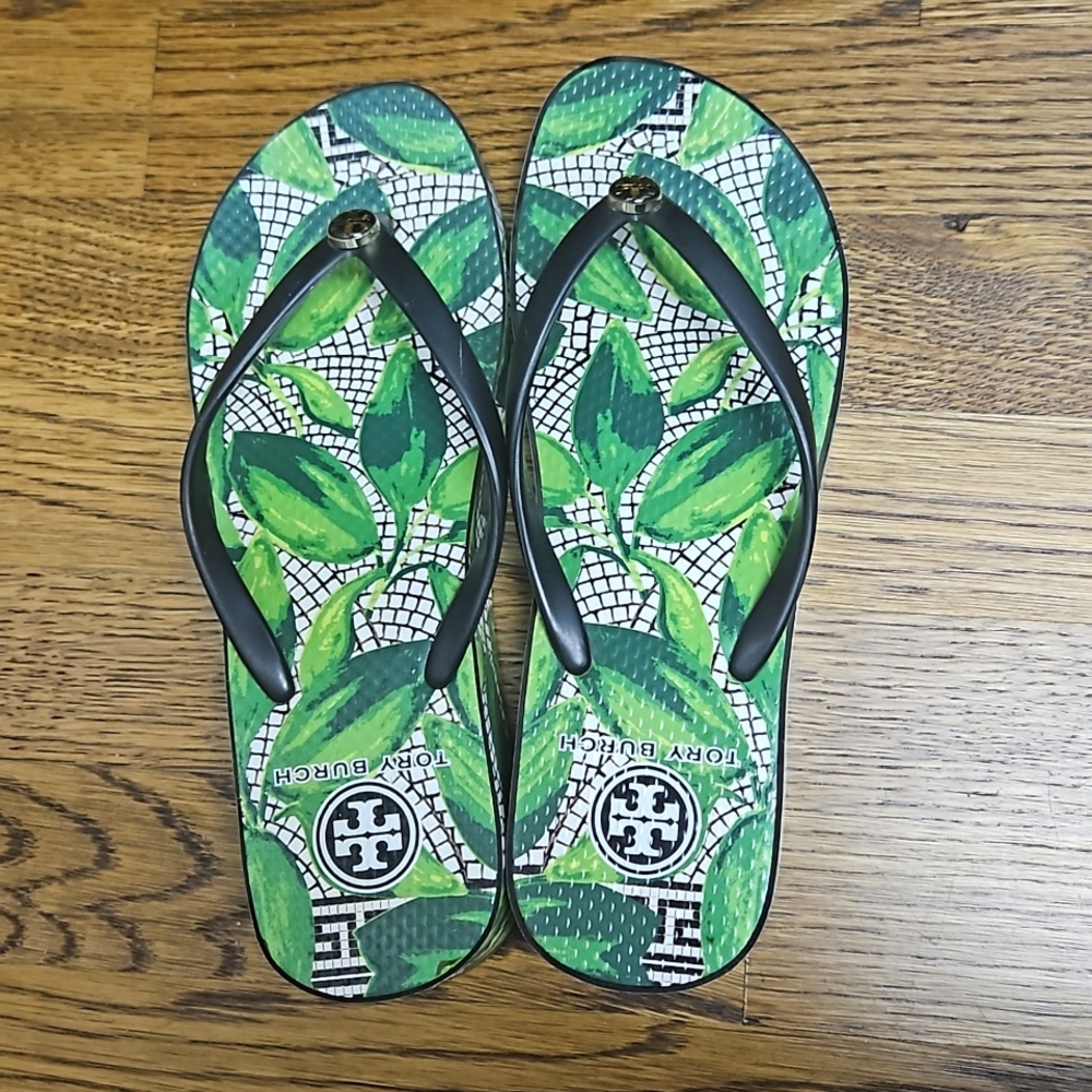 Tory Burch Tropical Green Leaf Print Platform Flip-Flop